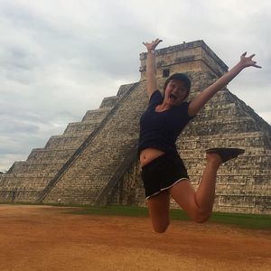 Meet your Posher, Karissa